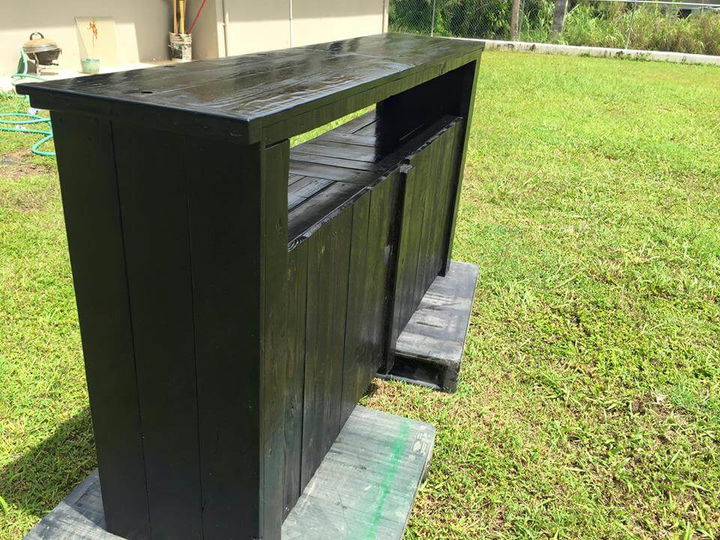 dark stained pallet media console