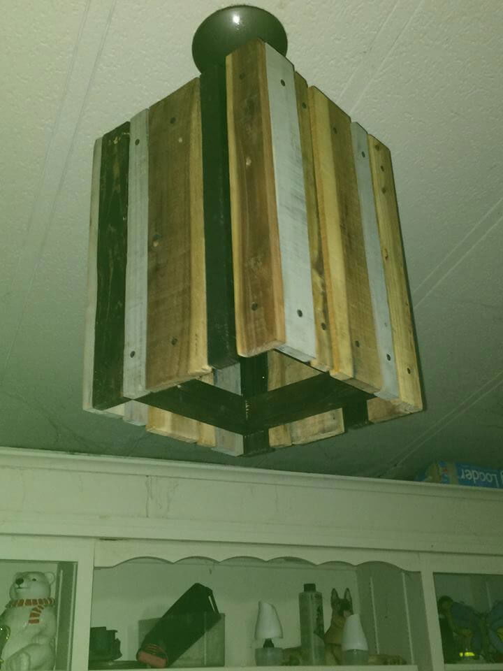 pallet pendant lamp