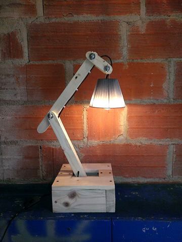 recycled pallet desk lamp