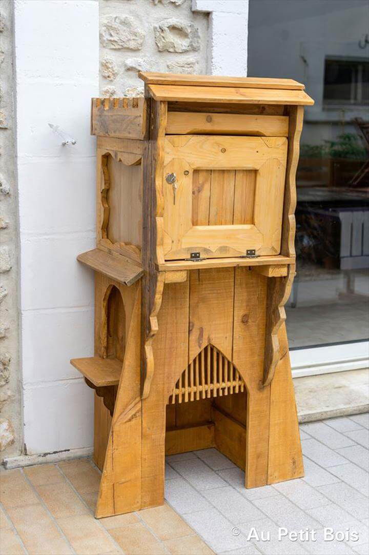 pallet mail box