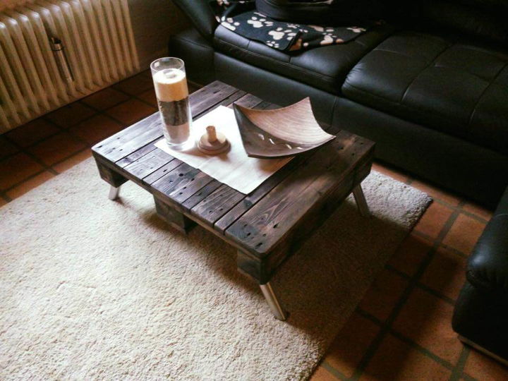 diy pallet coffee table