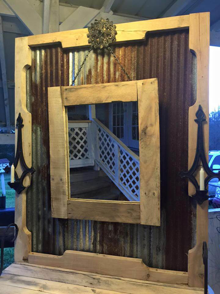 Upcycled pallet dresser with mirror