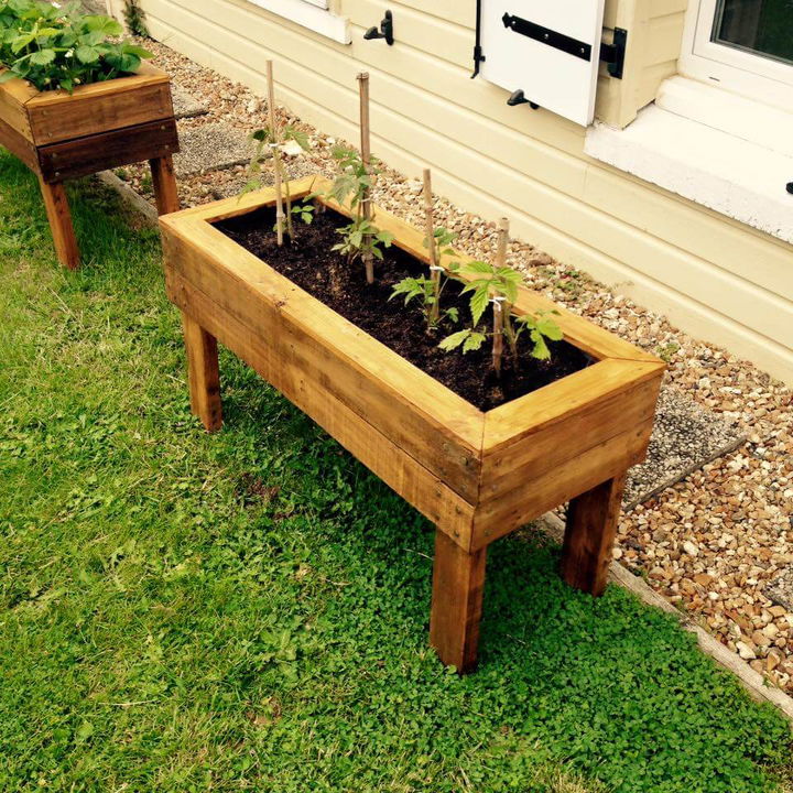 Planter Boxes from Pallets