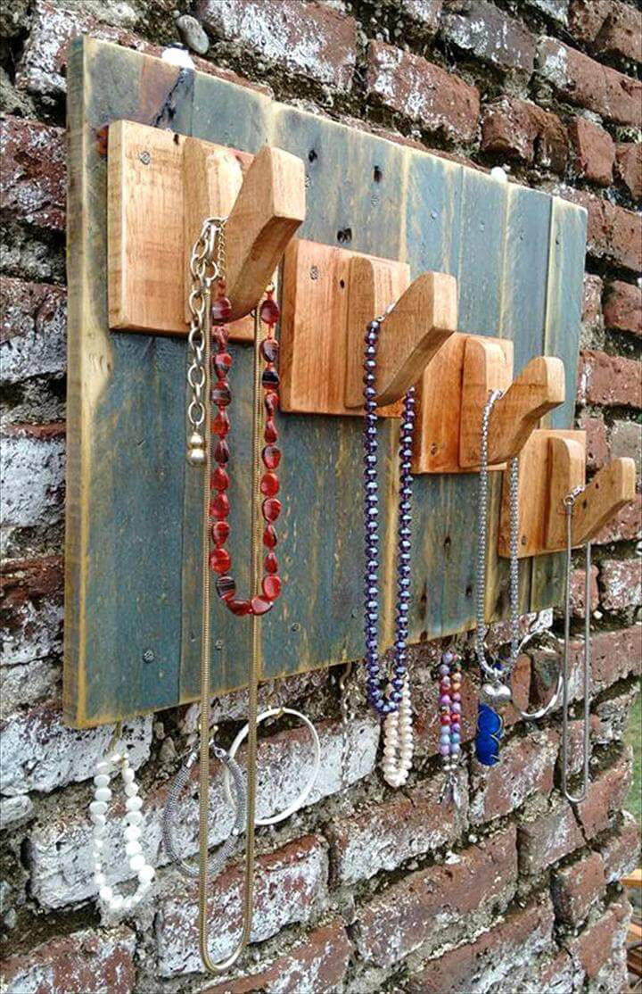 pallet jewelry organizer