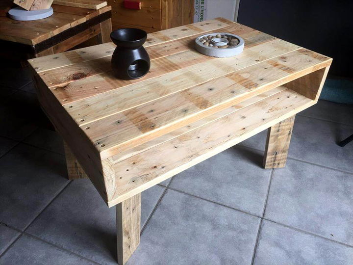 handmade wooden pallet mini desk or table