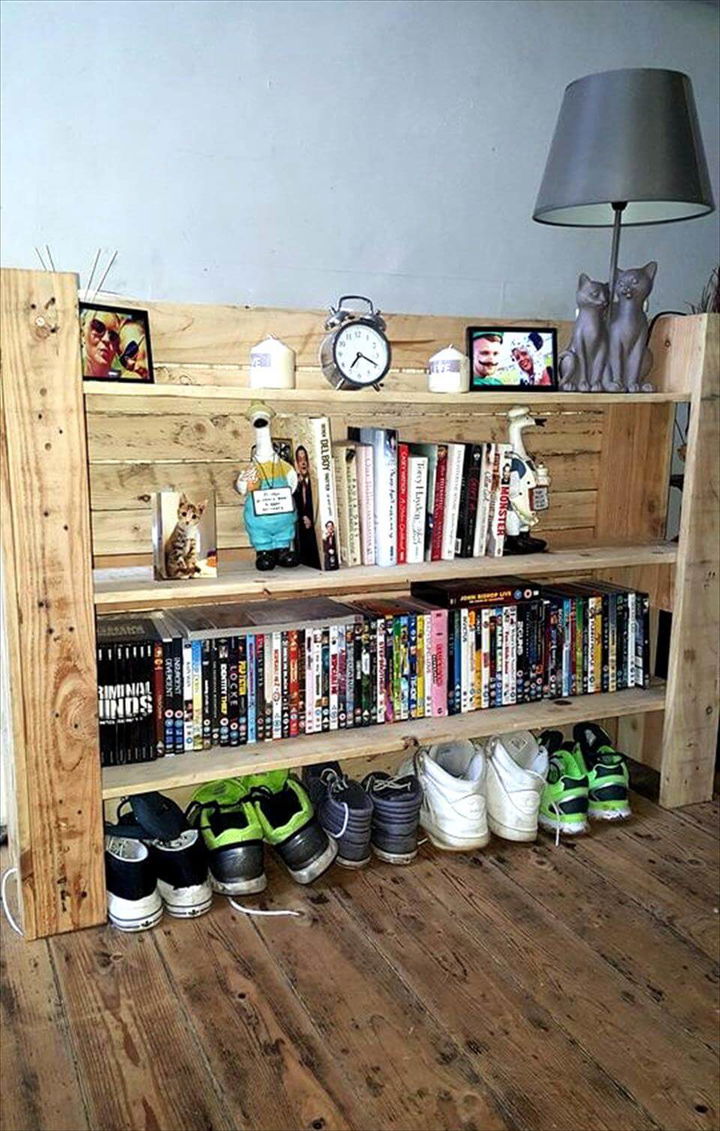 Pallet Shelf (diy) / Pallet Entryway Side Table