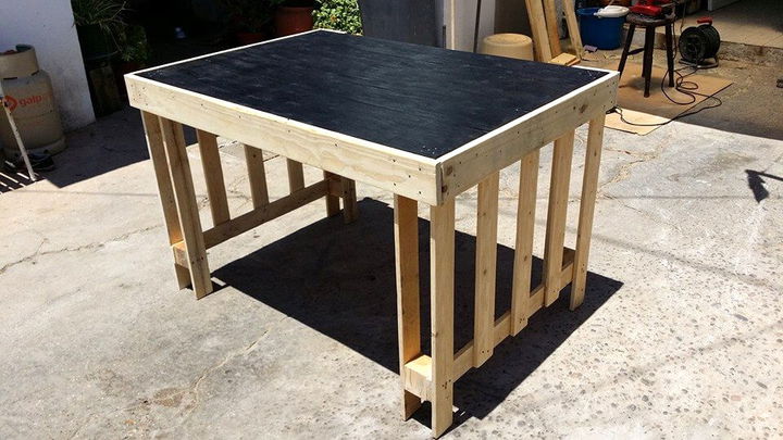 robust pallet no-cost computer desk