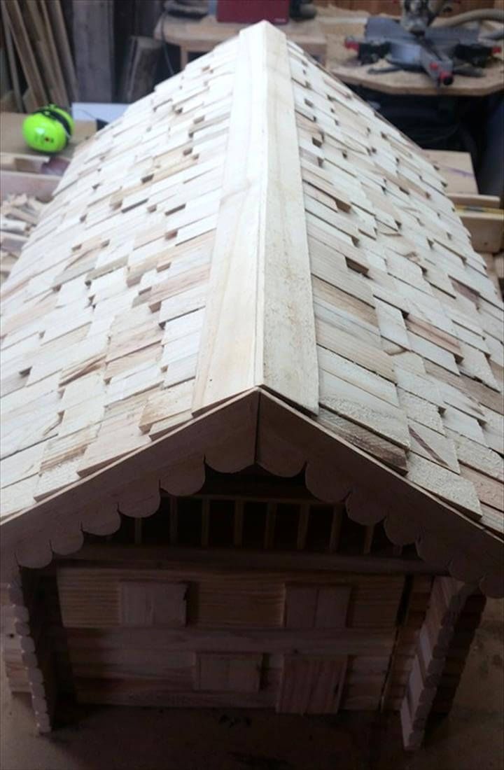 wooden pallet mailbox with shingled roof