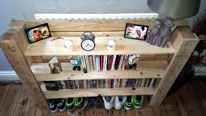 Reclaimed pallet multi-functional shelf unit
