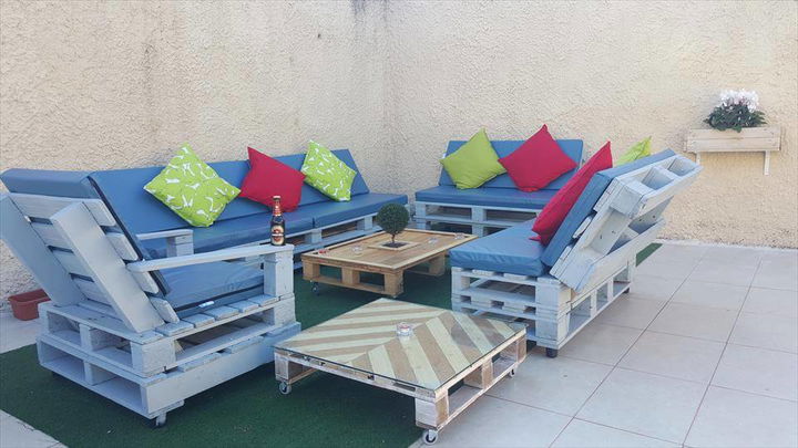 no-cost pallet patio sofa set