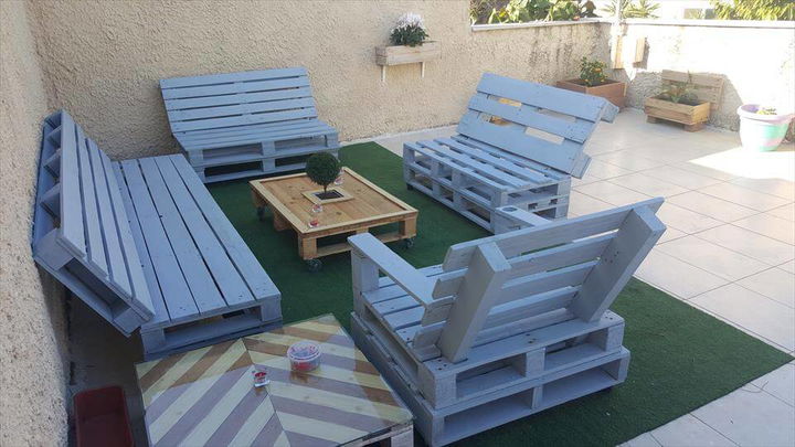 handcrafted wooden pallet patio sofa set