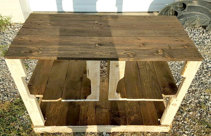diy pallet media console or kitchen island