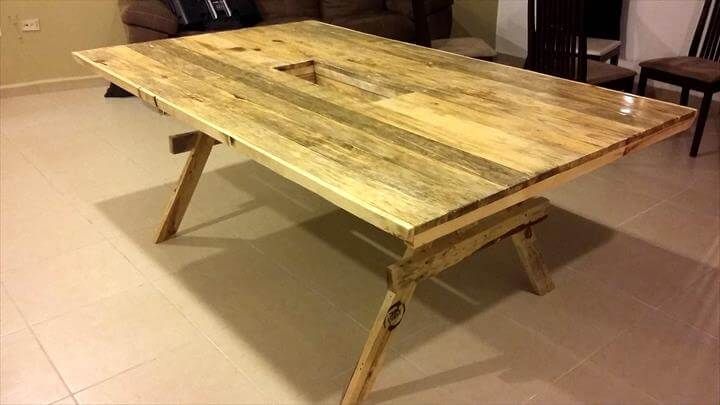 Reclaimed pallet dining table