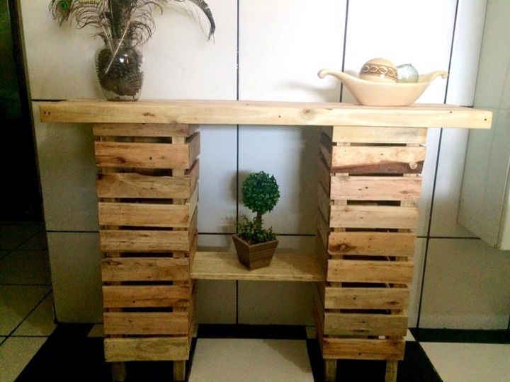 diy wooden pallet sideboard