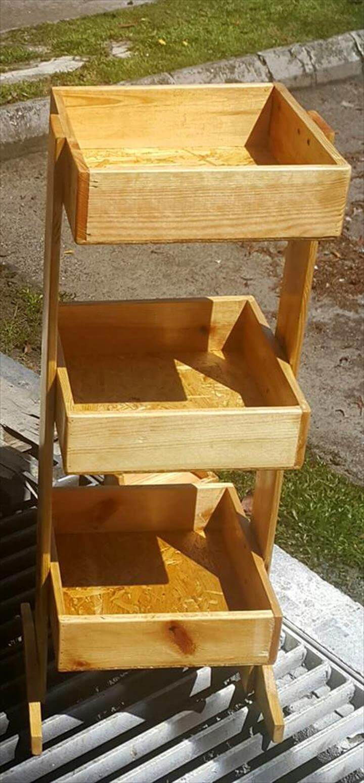 recycled pallet vegetable organizer