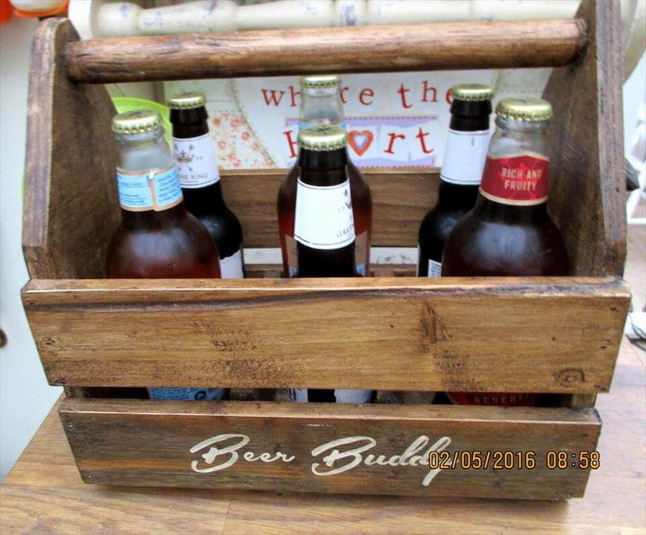 diy pallet beverage holder