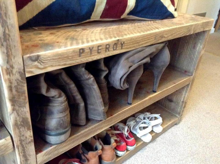Wooden pallet shoe rack