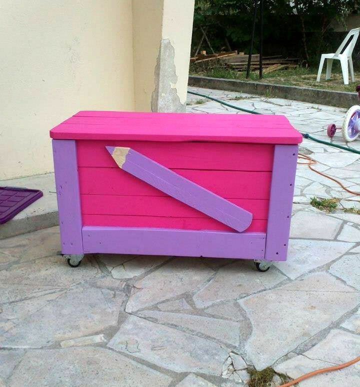 diy pallet kids stationery chest