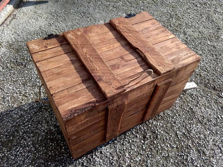 pallet mini chest