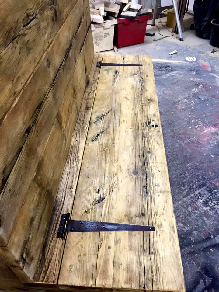 wooden pallet beefy bench with storage