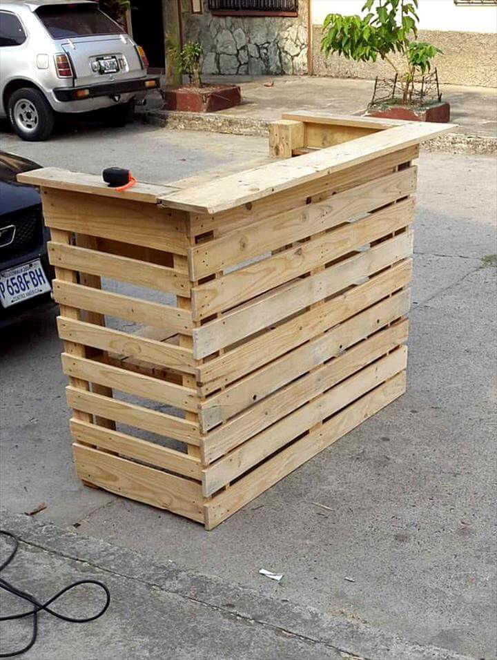 Handmade pallet bar stand