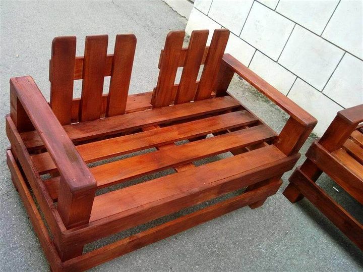 wooden pallet sofa