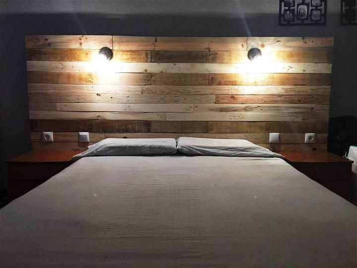 Pallet Headboard With Lights, How To Make A Queen Headboard Out Of Pallets
