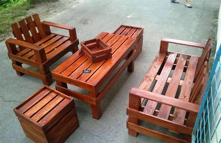 awesome pallet seating set for outdoors